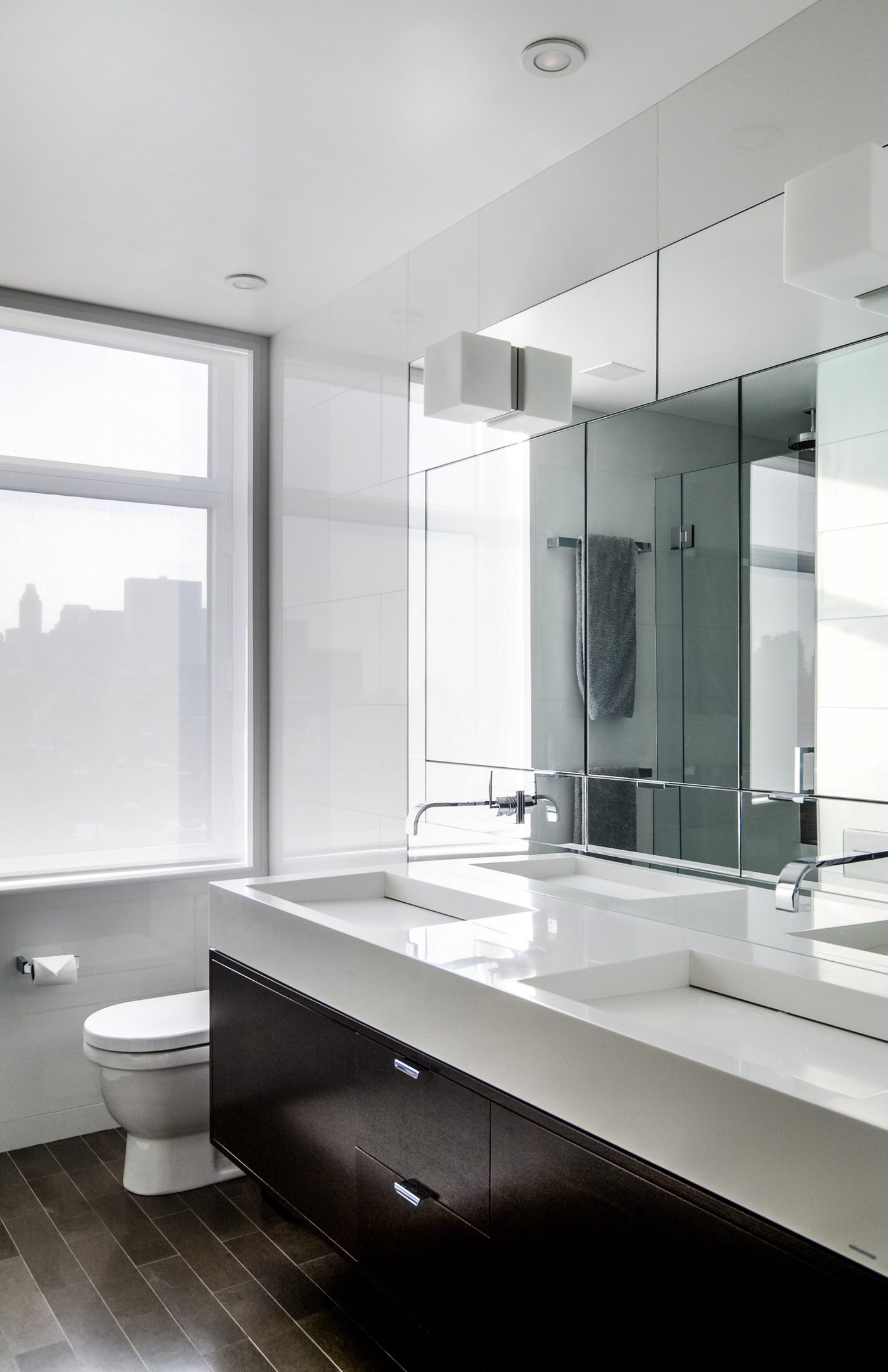 76th Street — Primary Bath
